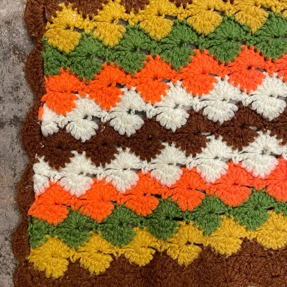 Vintage Crochet Afghan - Picture 3 of 3